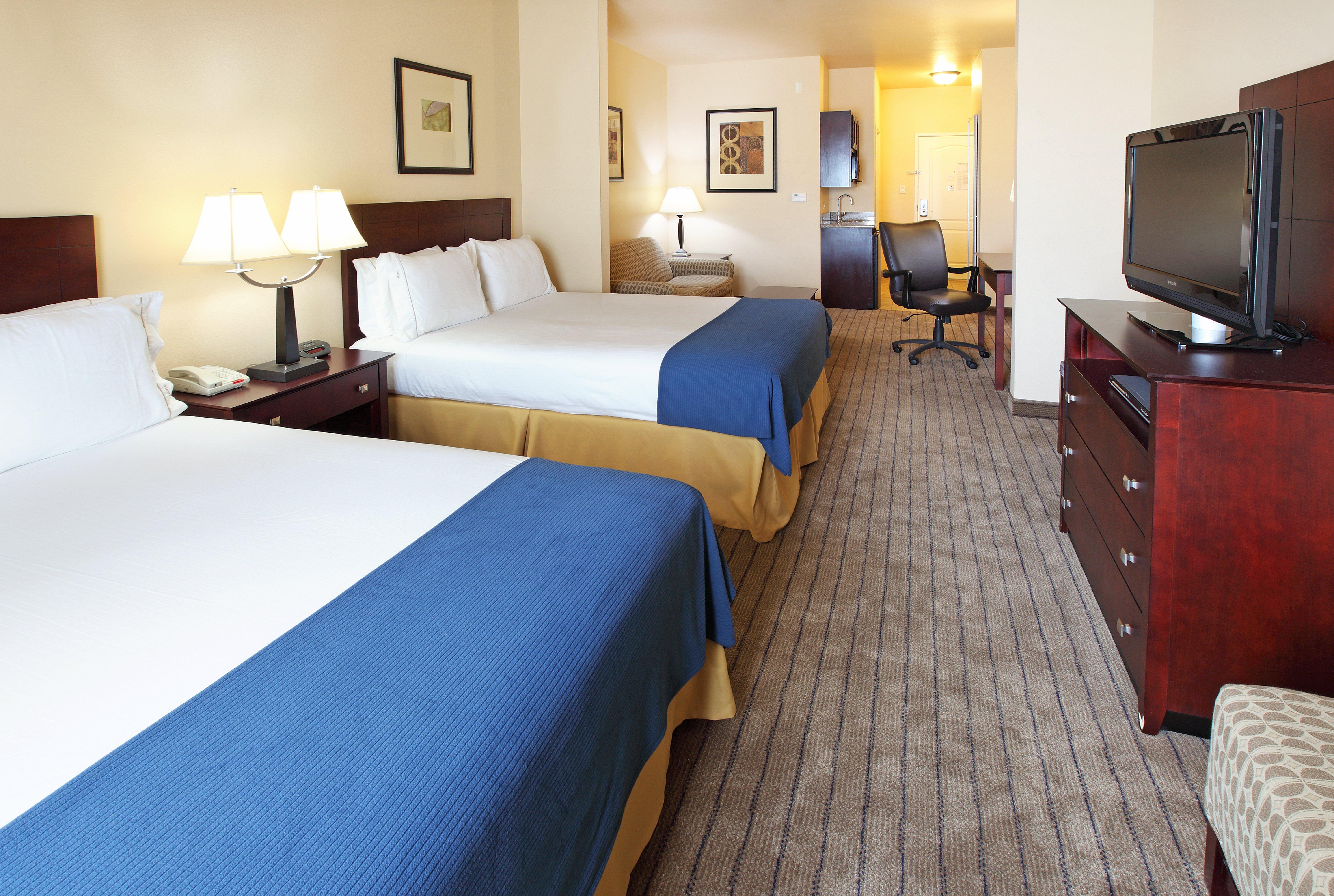 Holiday Inn Express Hotel & Suites Marshall By Ihg Екстериор снимка
